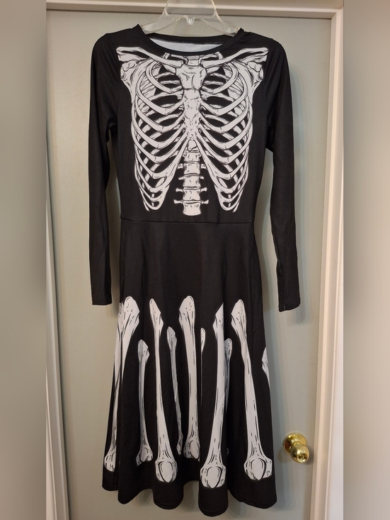 The Oblong Box Shop Dresses & Skirts - The Oblong Box Shop Skeleton Print Long Sleeve Midi Dress